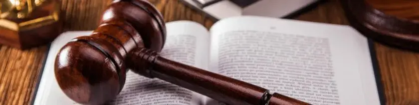 Kto pisze pozew rozwodowy i jak uniknąć błędów w procesie?